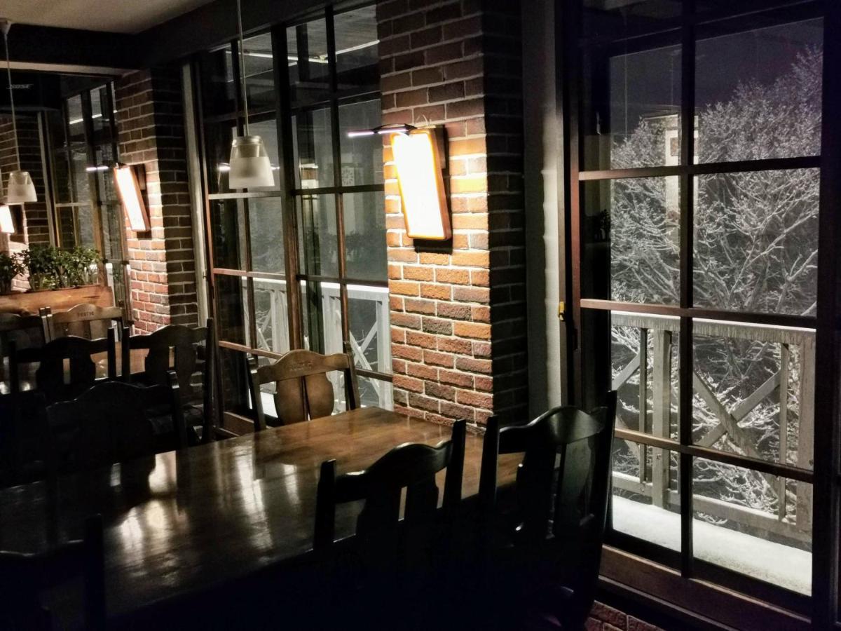Fujio Pension Madarao Apartment Hotel & Restaurant Iiyama Bagian luar foto